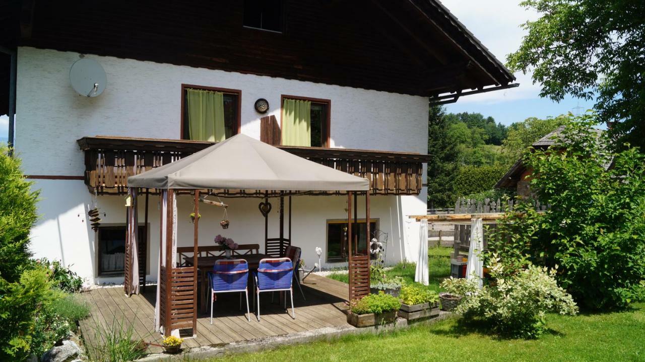 Ferienwohnung Auf Einem Richtigen Bauernhof Finkenstein am Faaker See المظهر الخارجي الصورة